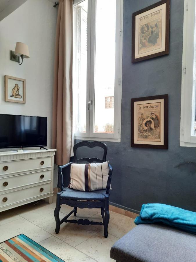 Apartamento Un Coin De Luberon LʼIsle-sur-la-Sorgue Exterior foto